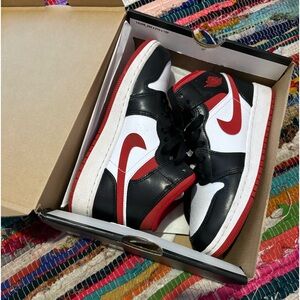 GREAT CONDITION. worn once